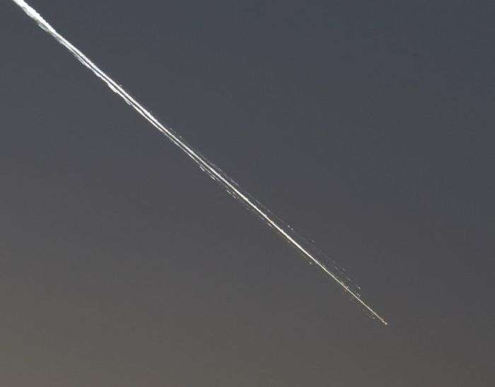 Метеорит над Владивостоком виявився частиною ракети Зеніт (7 фото + відео)