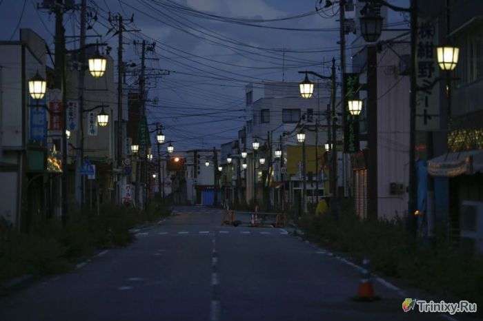Сучасне місто-привид Наміе в Японії (20 фото)