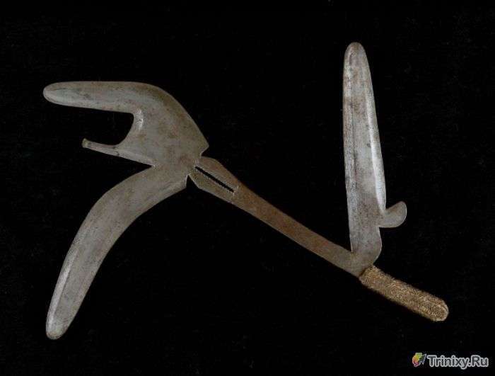 Незвичайні види середньовічної зброї (17 фото)