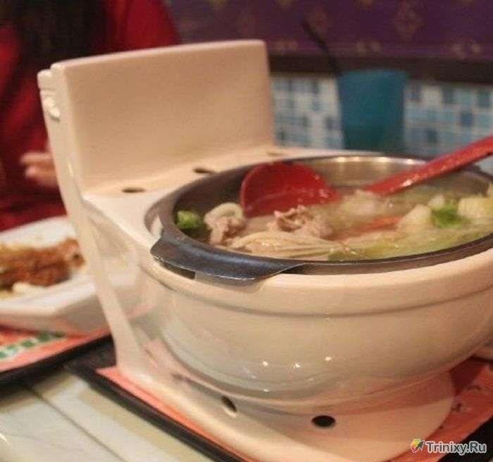 Незвичайний ресторан-туалет в Китаї (38 фото)