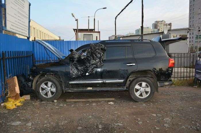 Знайшов викрадений автомобіль по гарячих слідах (11 фото)