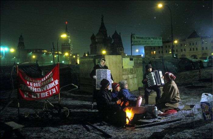 Столиця нашої країни в 90-х роках минулого століття (106 фото)