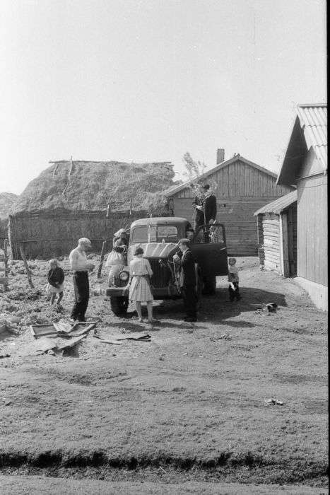 Сільське весілля 1964 року в Рязанській області (56 фото)