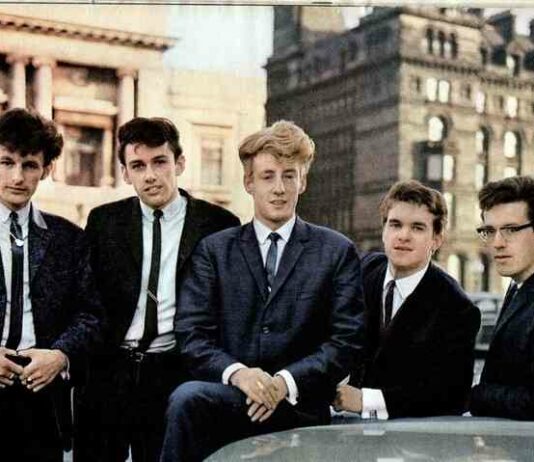 Легендарні “урагани”. Що стало з групою, яка перевершувала ” бітлз “(7 фото + 4 відео)