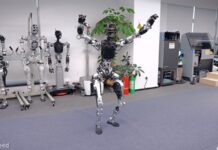 Китайський робот «Адам» демонструє складний танець, що відображає стрімкий розвиток ШІ