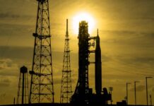 Програма «Артеміда» стикається з юридичними проблемами через видобуток місячних ресурсів